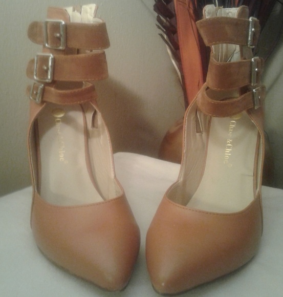 🆕️ CHASE & CHLOE: Strap Shoes - Picture 5 of 8